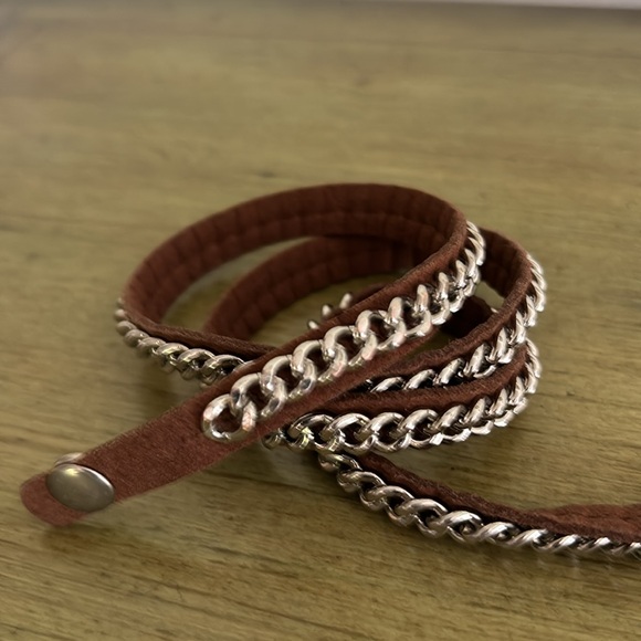 Leather and chain wrap bracelet - Picture 2 of 2